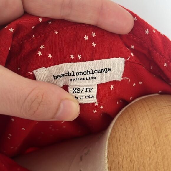 Beachlunchlounge Red Blouse with White Stars - Picture 5 of 5